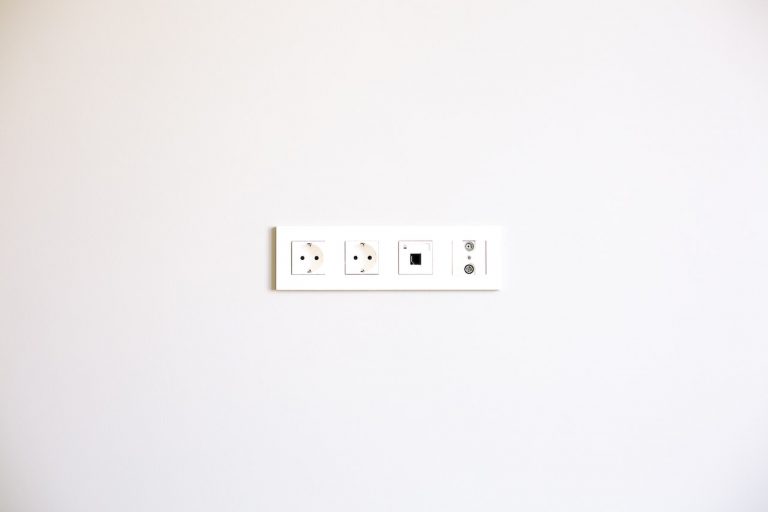 Alles over de perilex aansluiting