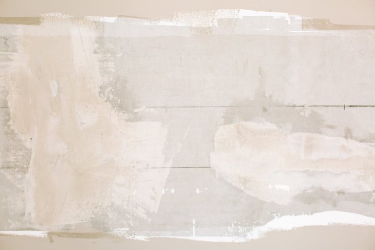 Tips bij het stucen en behangen voor verbouwingen Tips bij het stucen en behangen voor verbouwingen