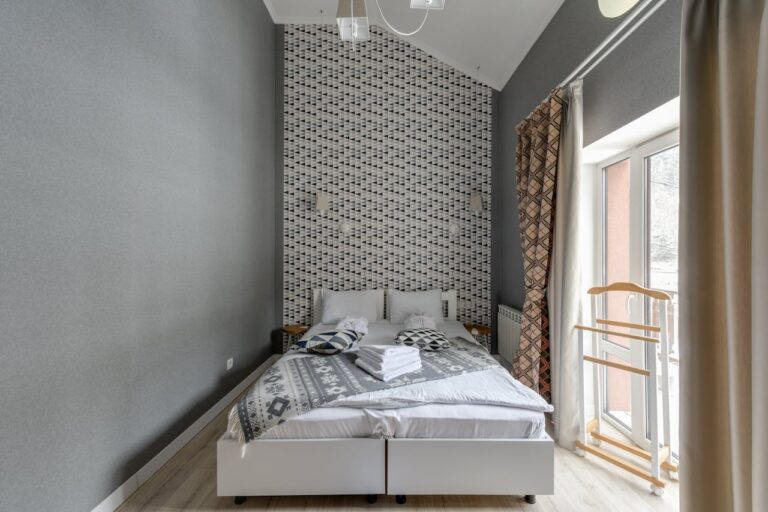 Smalle slaapkamer inrichten? Wij laten je zien hoe! Smalle slaapkamer inrichten