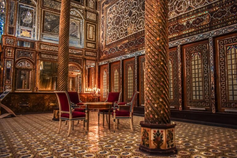 De pracht en geschiedenis van Paleis Huis ten Bosch