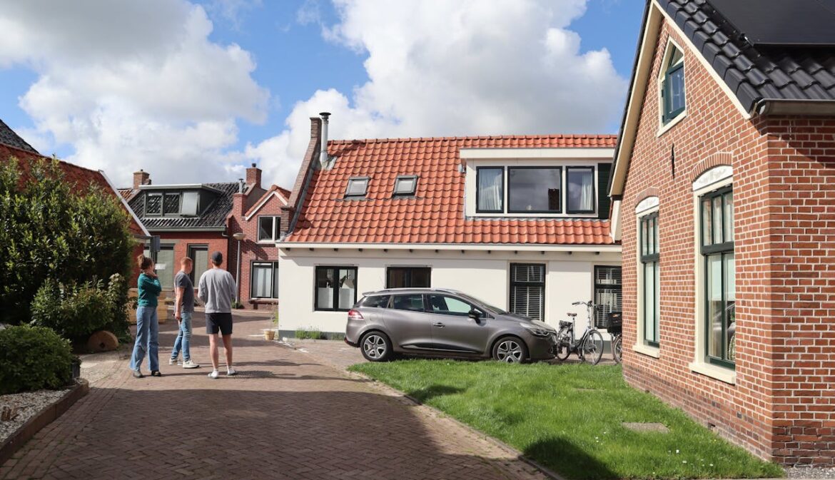Aardbevingsschade in Groningen en de waarde van je huis: wat huiseigenaren moeten weten Aardbevingsschade in Groningen en de waarde van je huis: wat huiseigenaren moeten weten